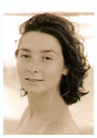 sepia_patrycja_portrait_big.jpg (16488 bytes)