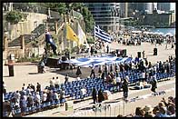 carry_greek_flag_small.jpg (21489 bytes)