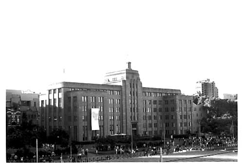 mcabig.JPG (20712 bytes)