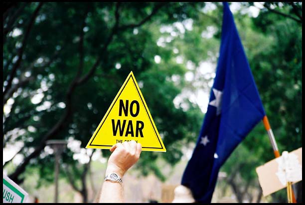 antiwar_070203_dx-14a
