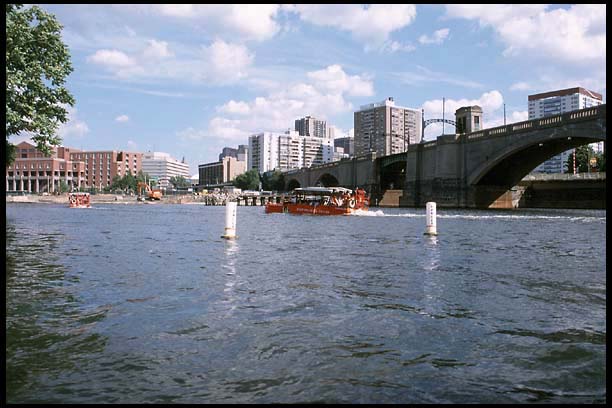 bos_020802_136