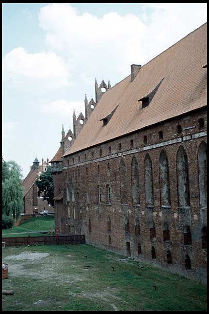 pol_100702_064