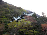 Another old building in Tonosawa